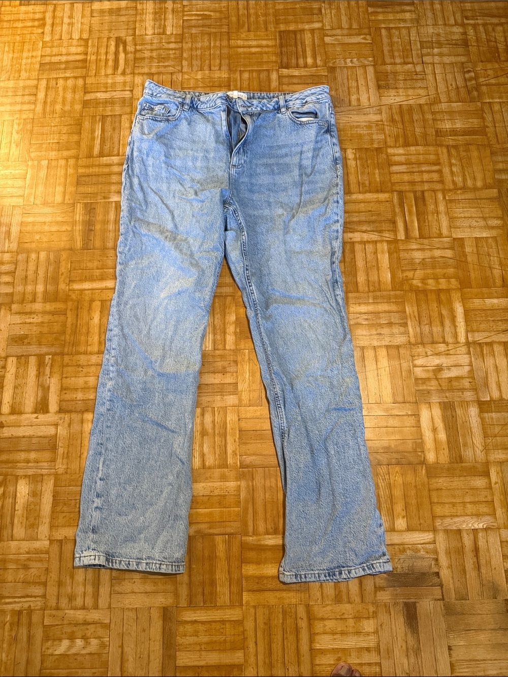 Dynamite Blue Straight-Leg Women's Jeans